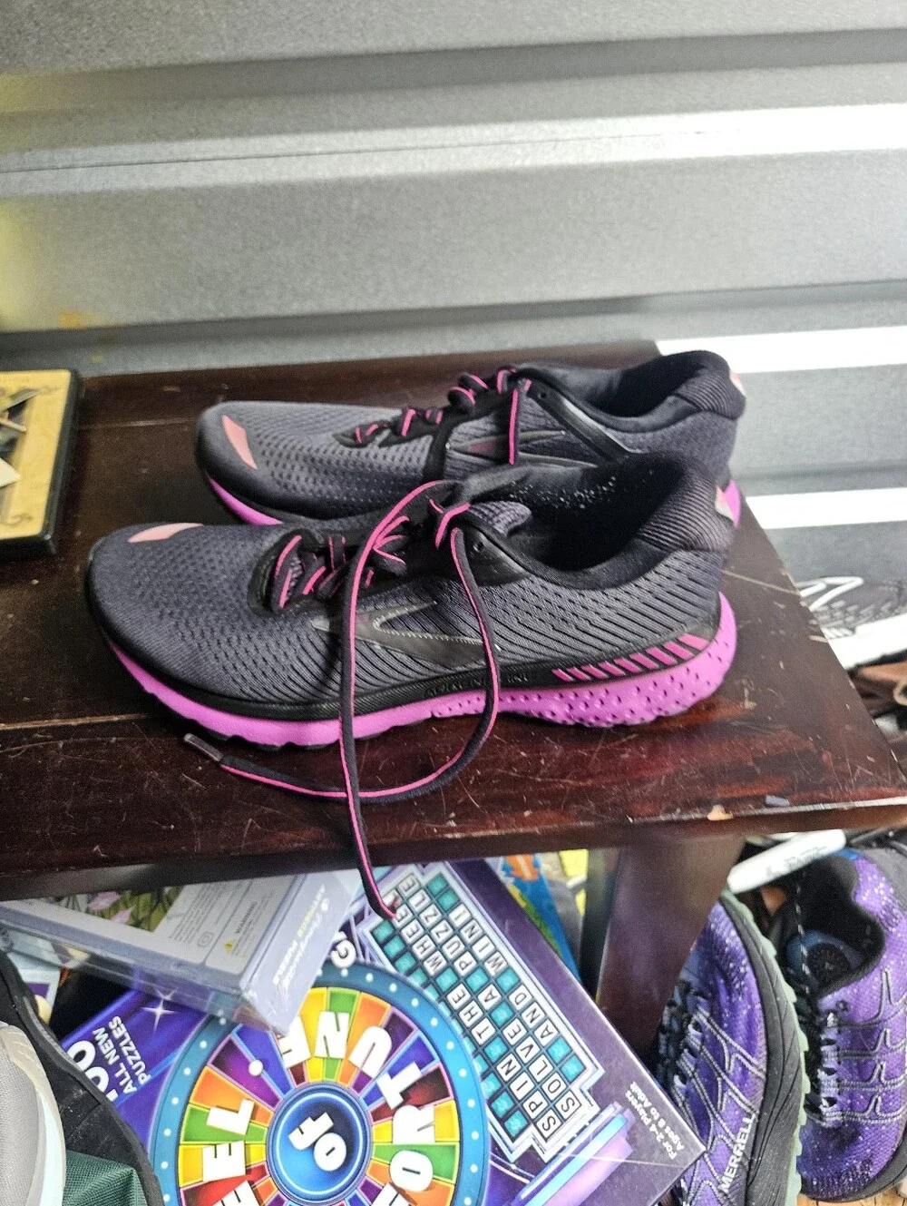 Brooks Womens Adrenaline GTS 20 1202961D062 Black Purple Running Shoes Size 9.5